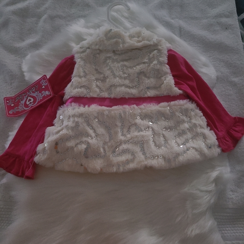 Infant fur vest !! NWT - Picture 3 of 3